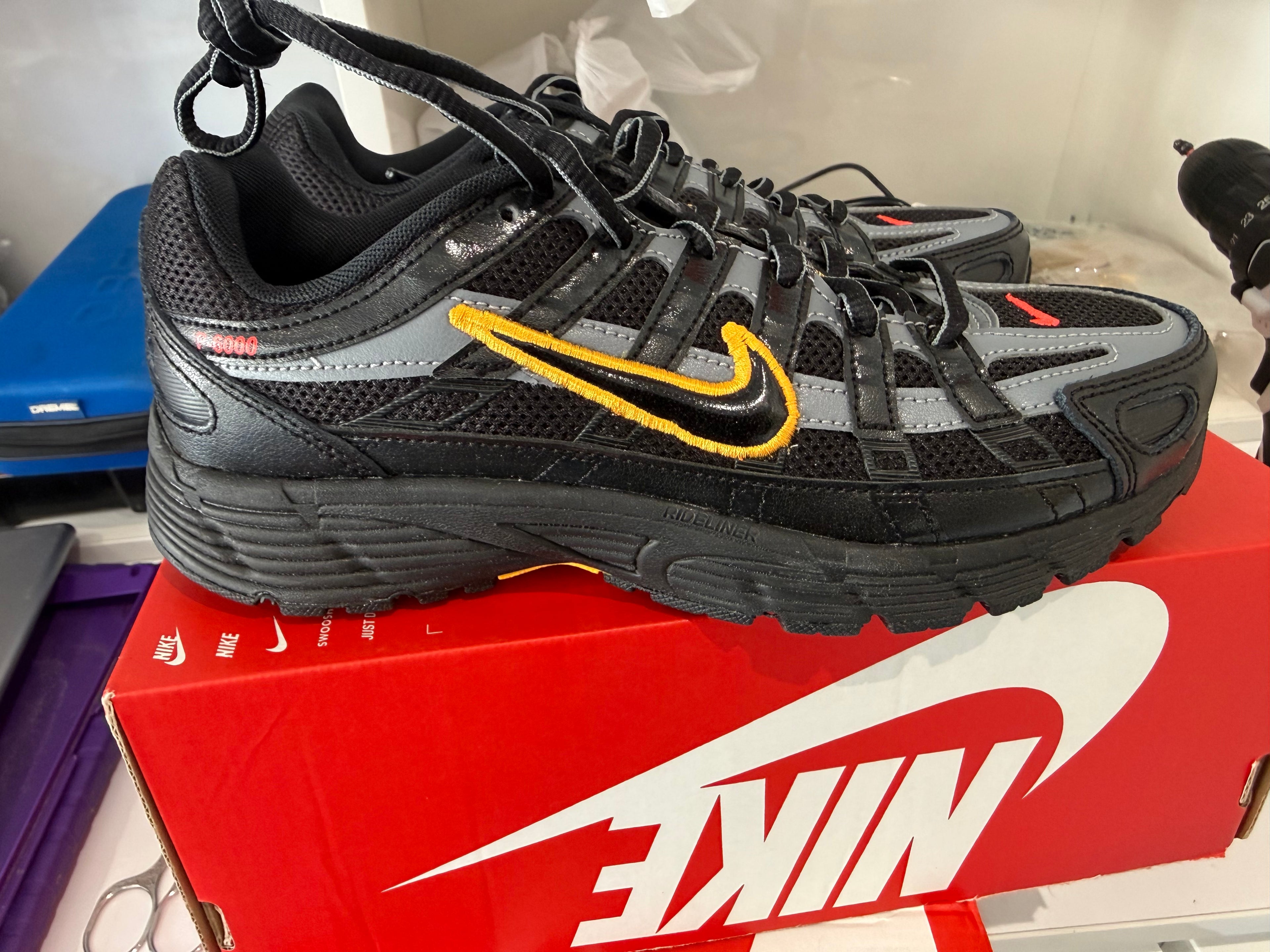 Nike  P-6000   5