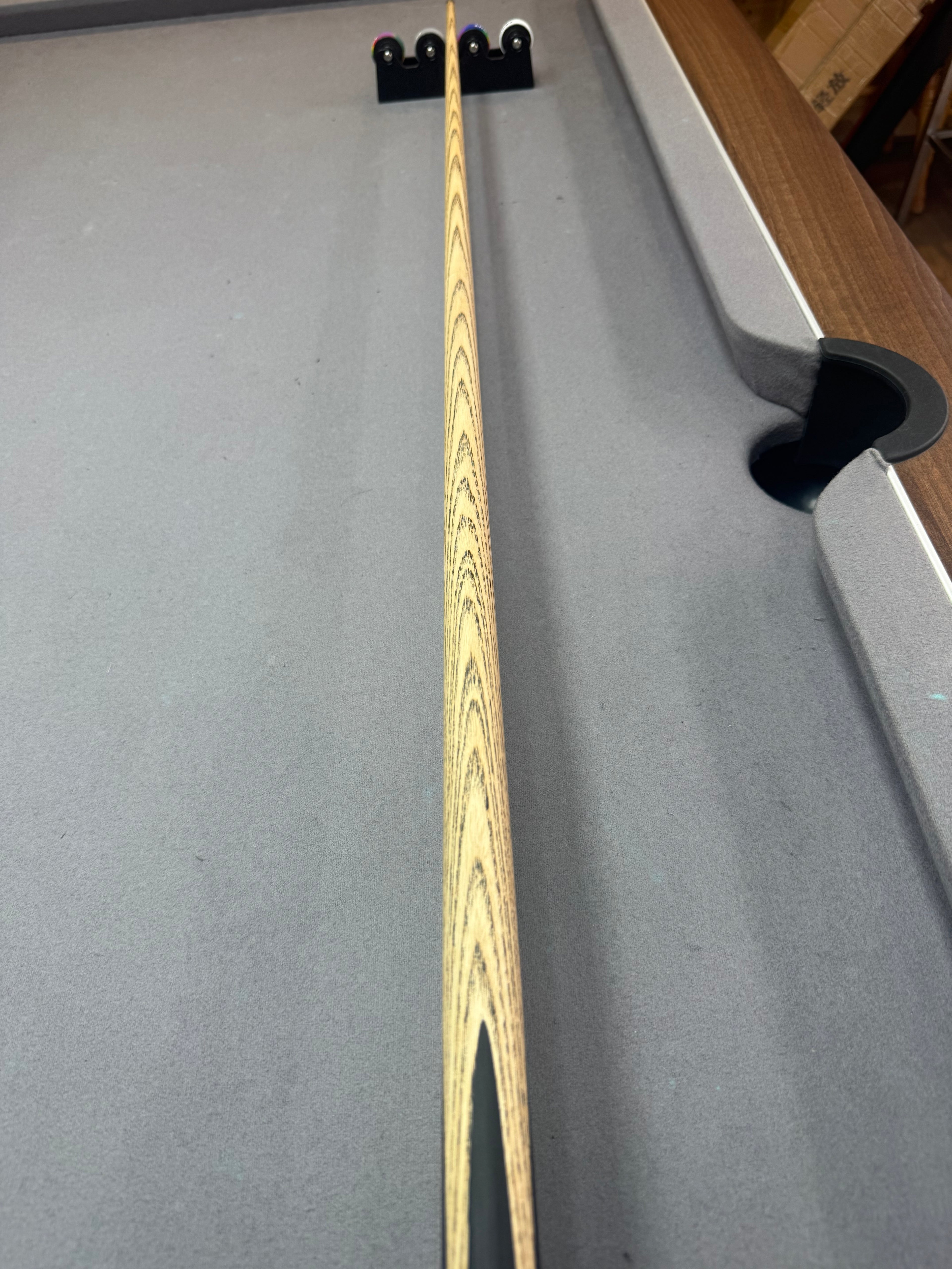 Cdmcues Trad Series. T6.  1 piece cue