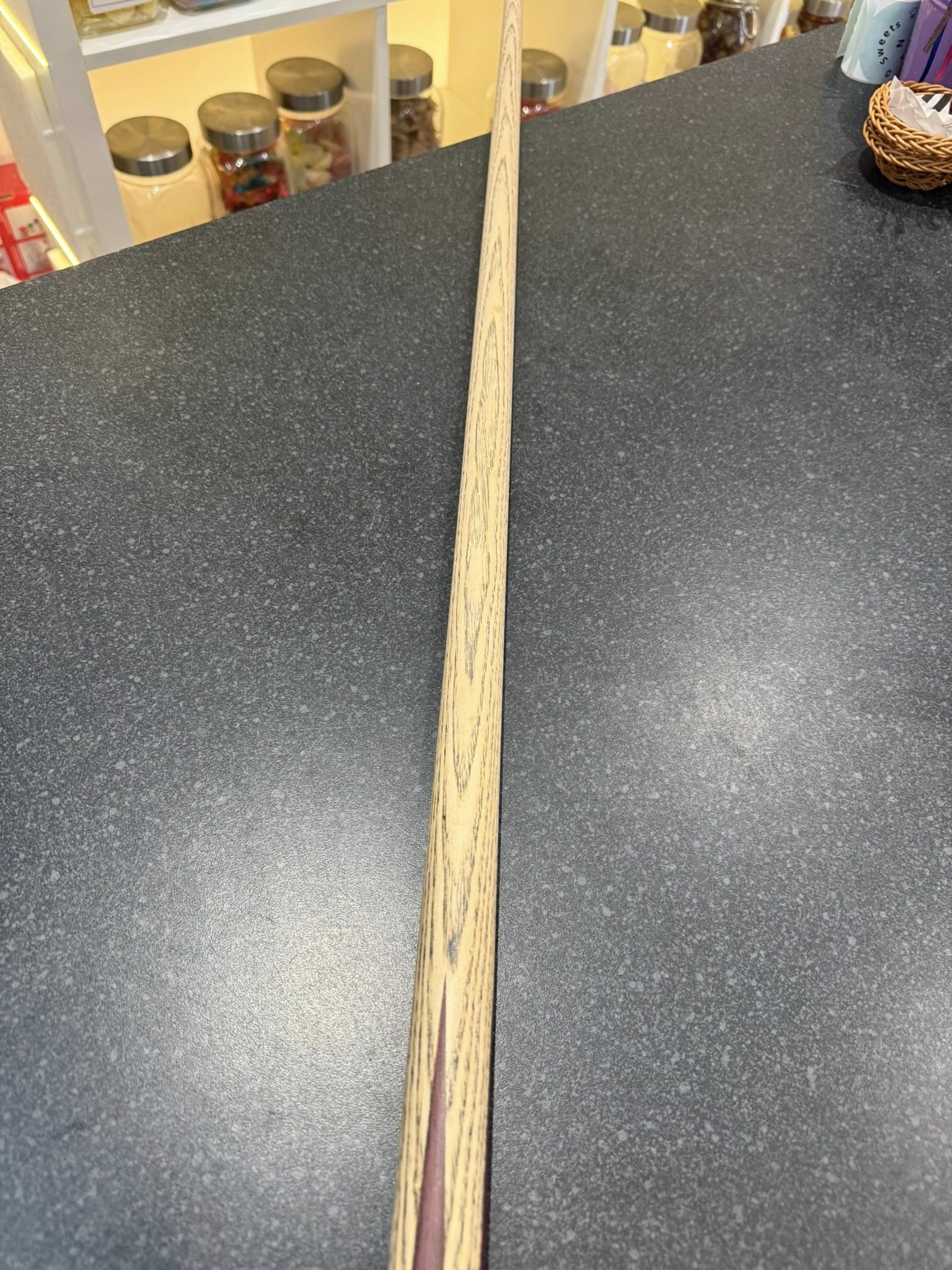 SLP    1 piece ash cue Hand Made