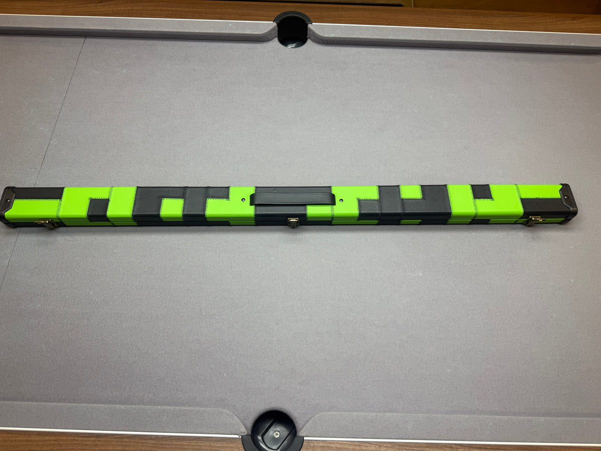 3/4 Cue Case  green   / black patch