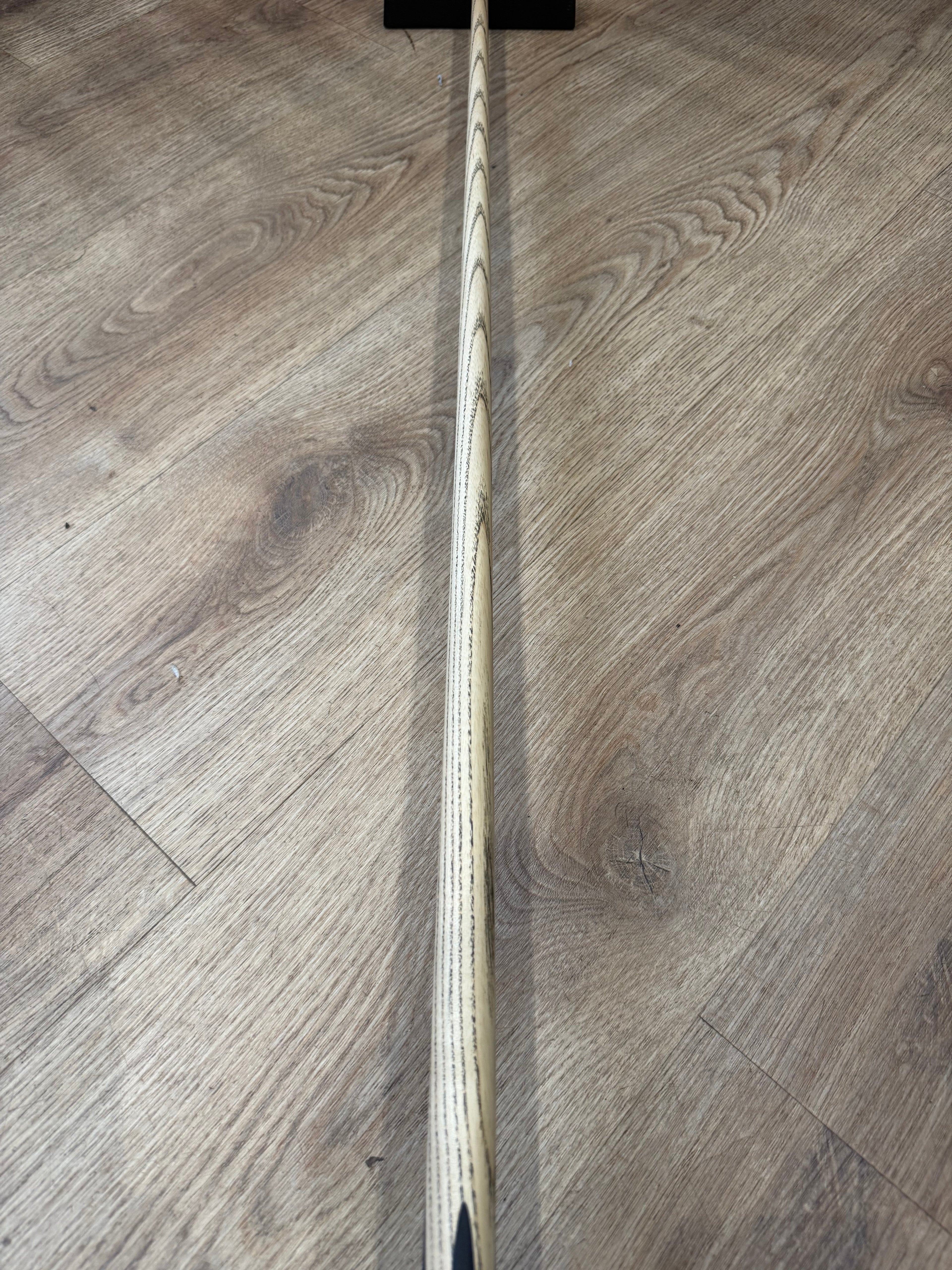 Cdmcues Trad Series. T25-1.  3/4 joint cue