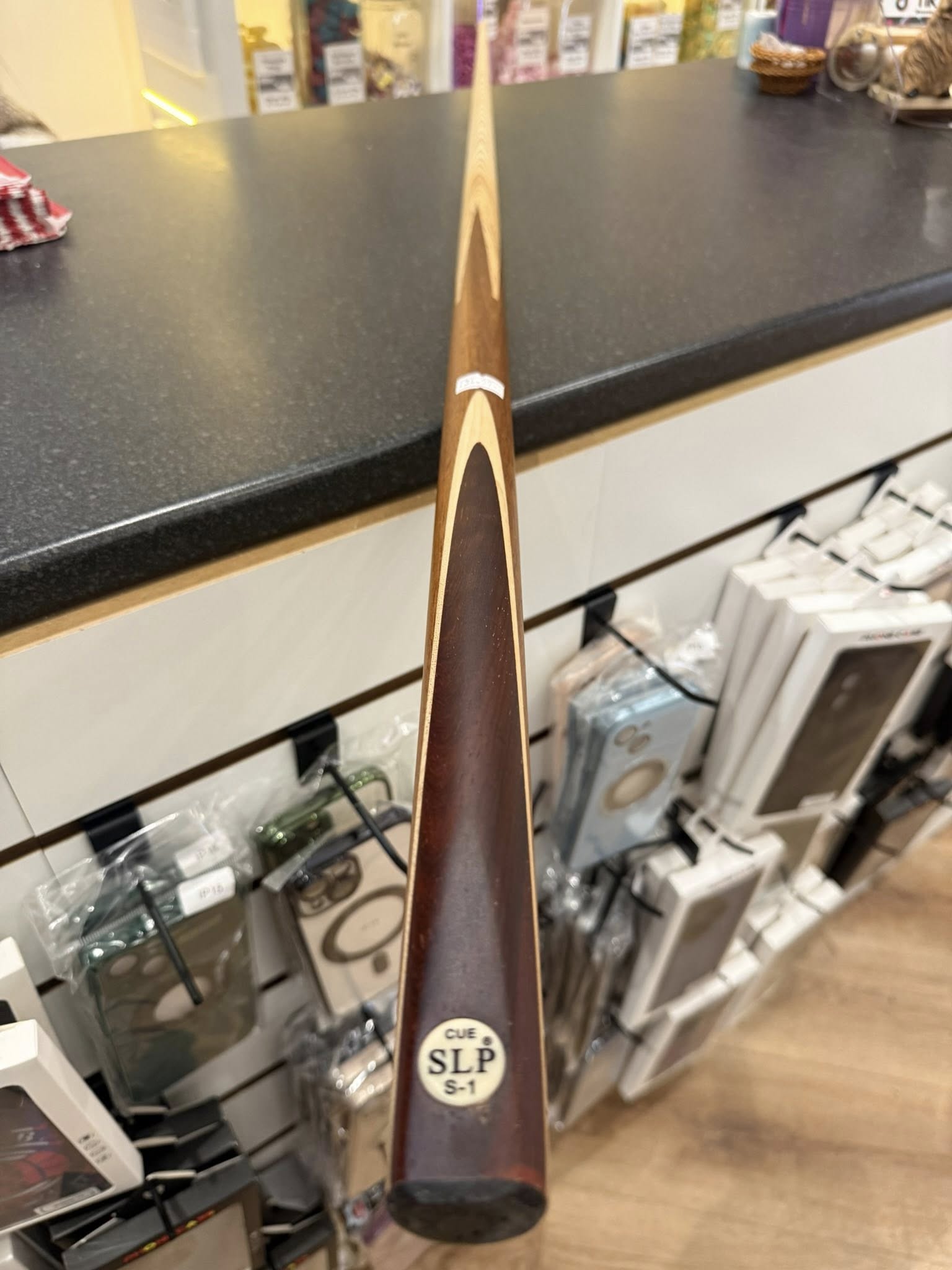 SLP  S1  1 piece ash cue