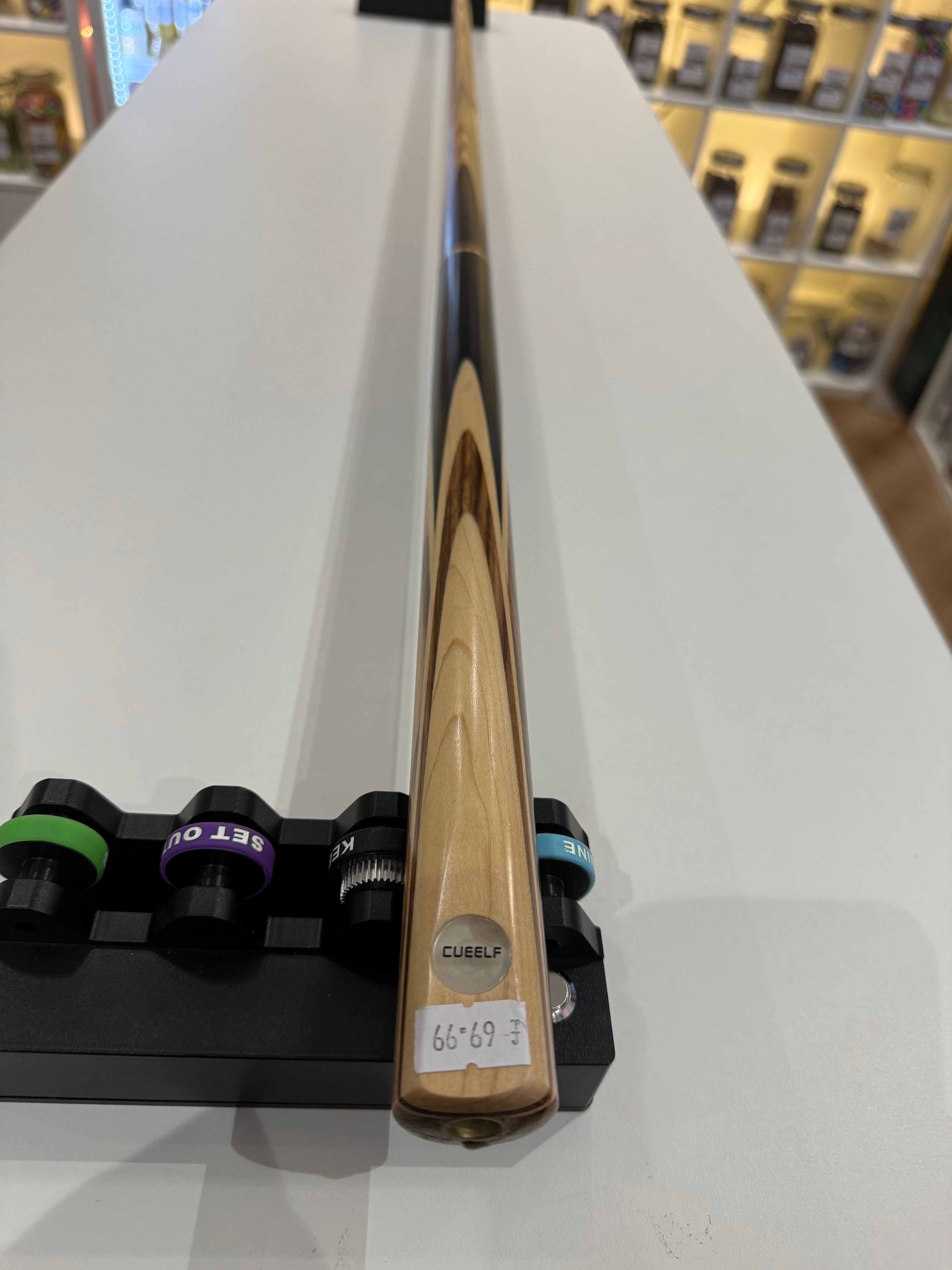 Xmlinco Custom Handmade Cue