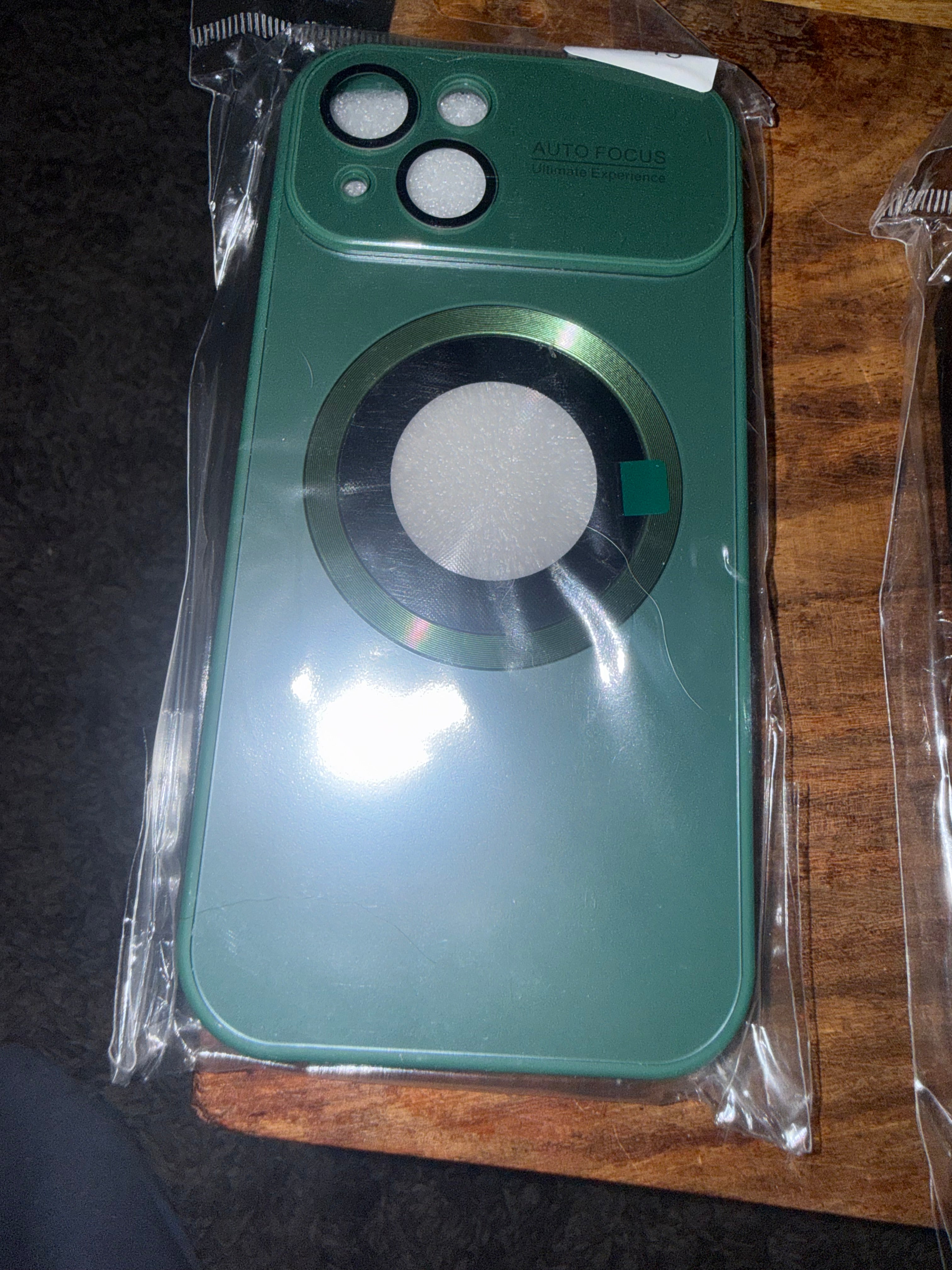 Iphone 15 case. Green