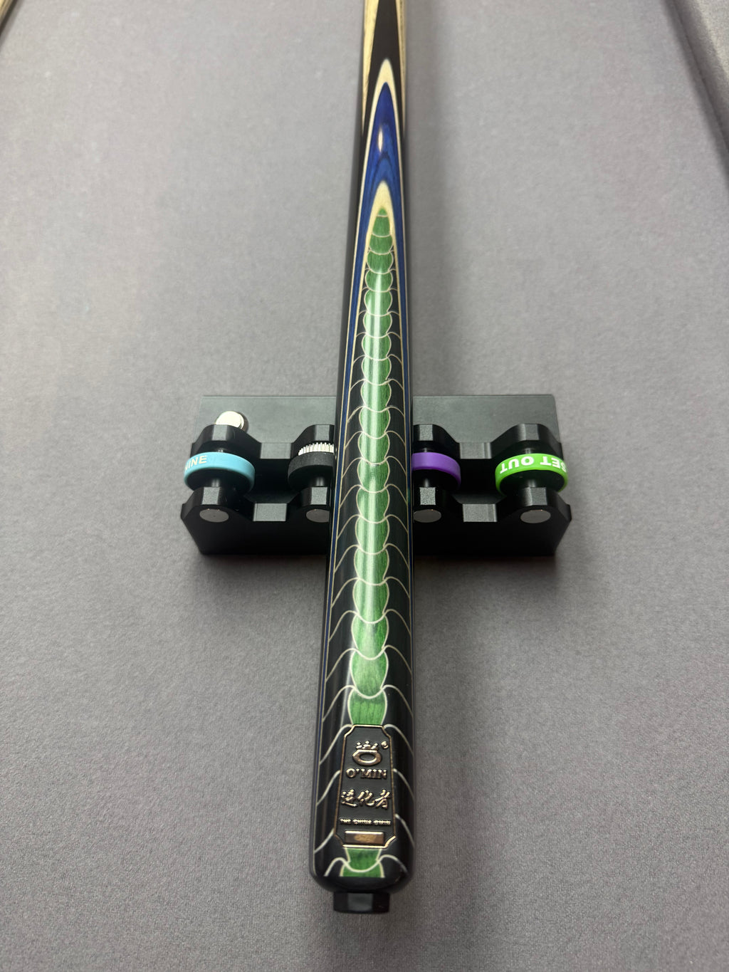 Omin Evolver  1 piece cue