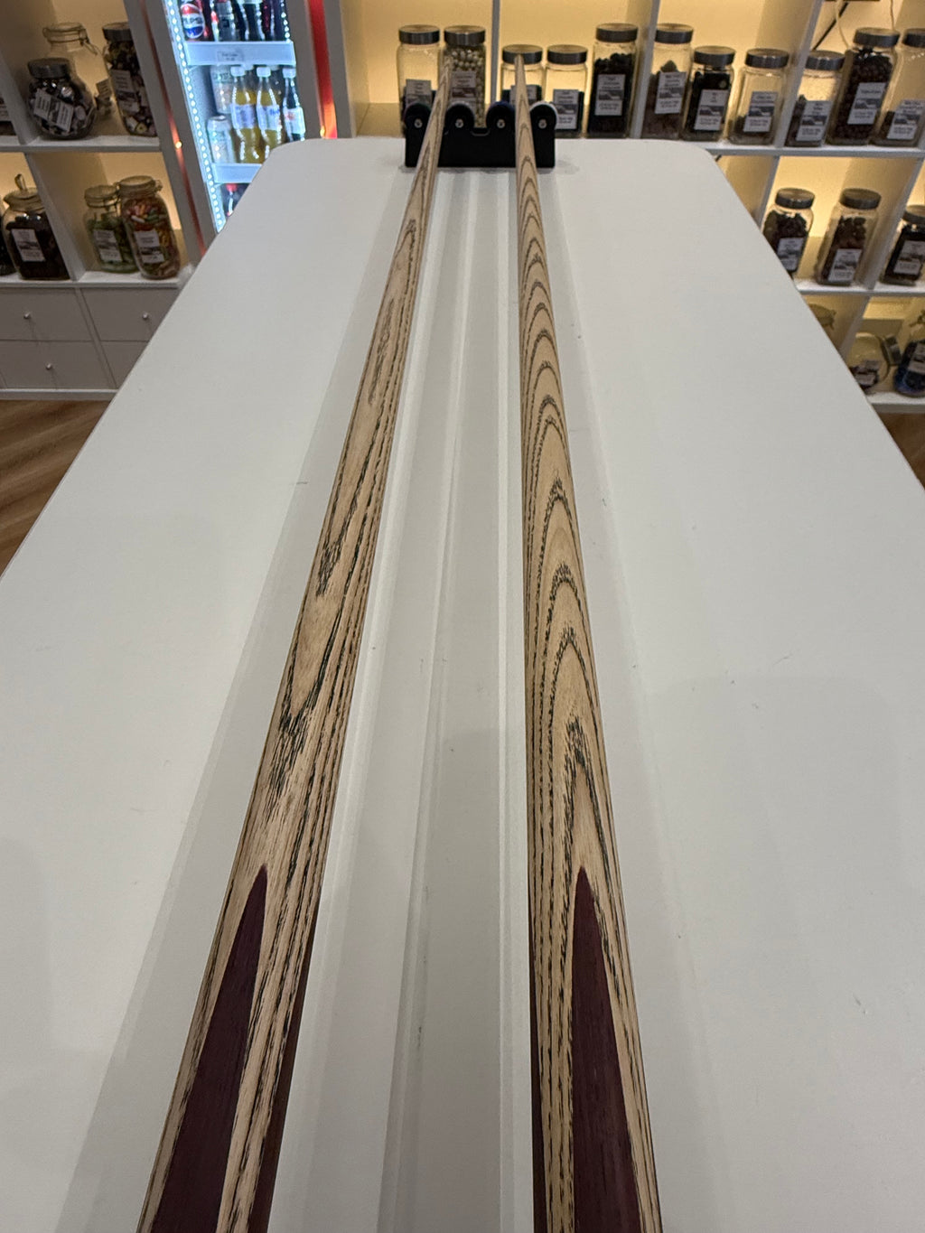 Benxaio 1 piece ash cue