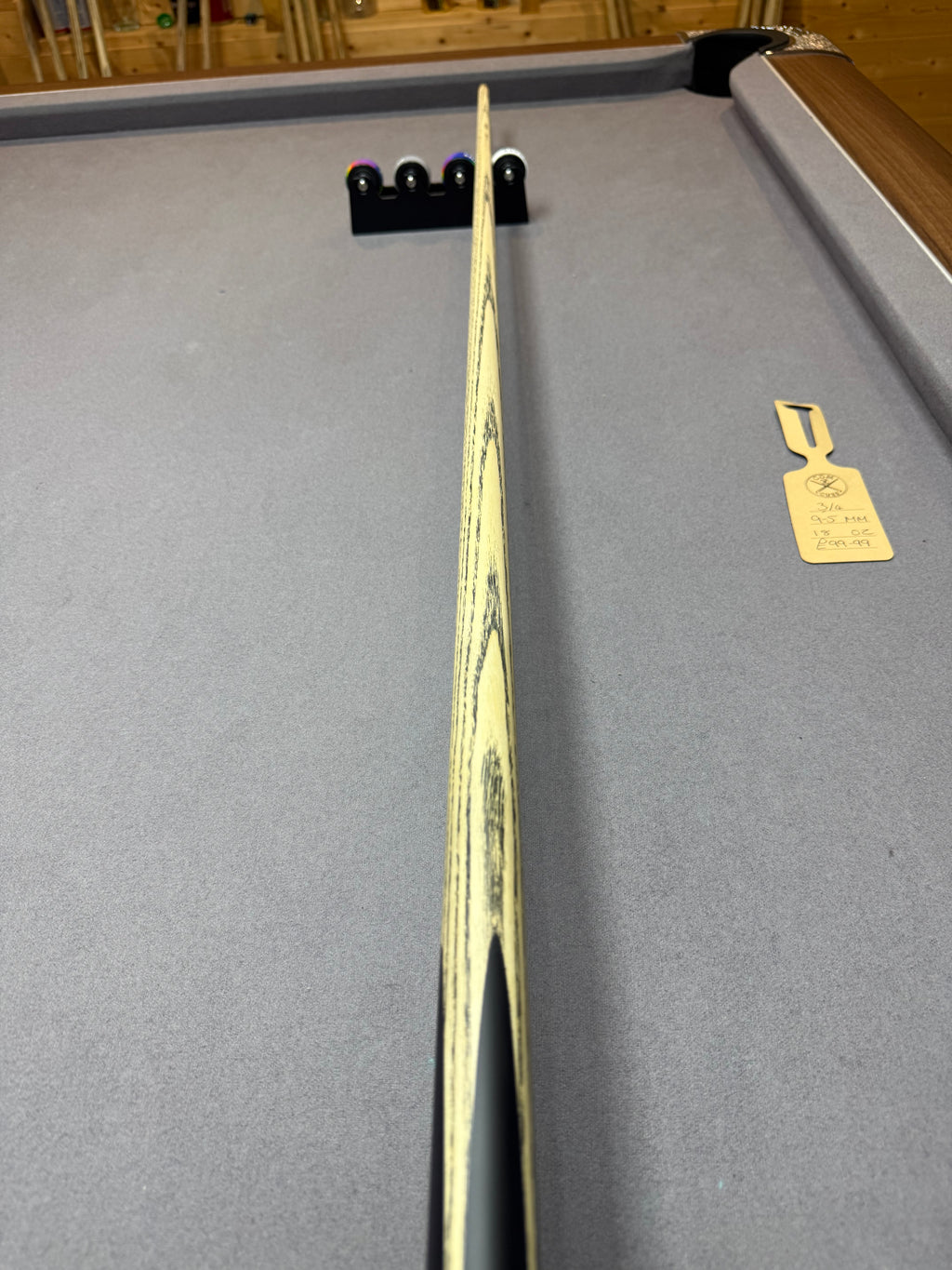 Omin Original Brown / Black 3/4 cue