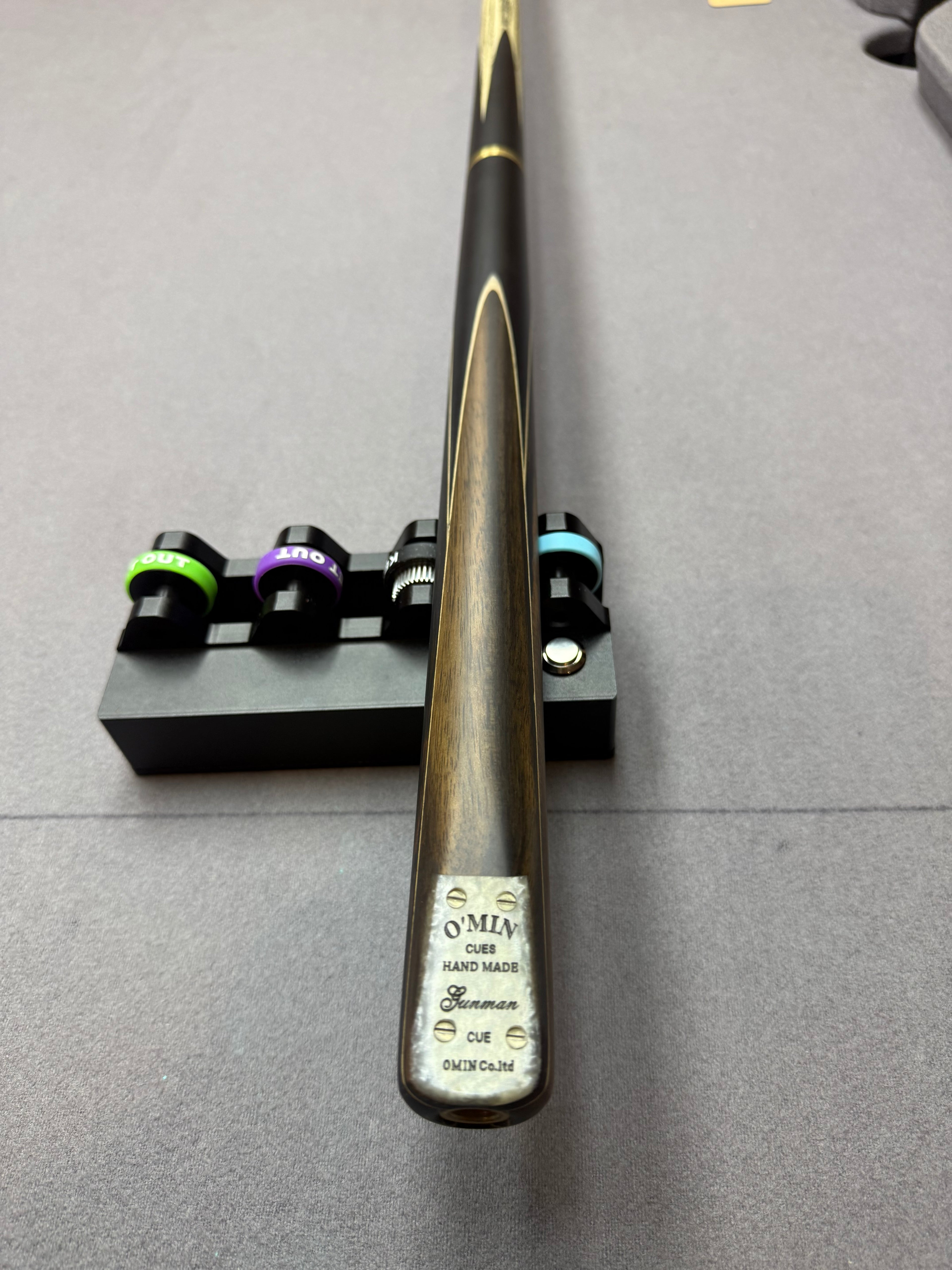 Omin Original Brown / Black 3/4 cue