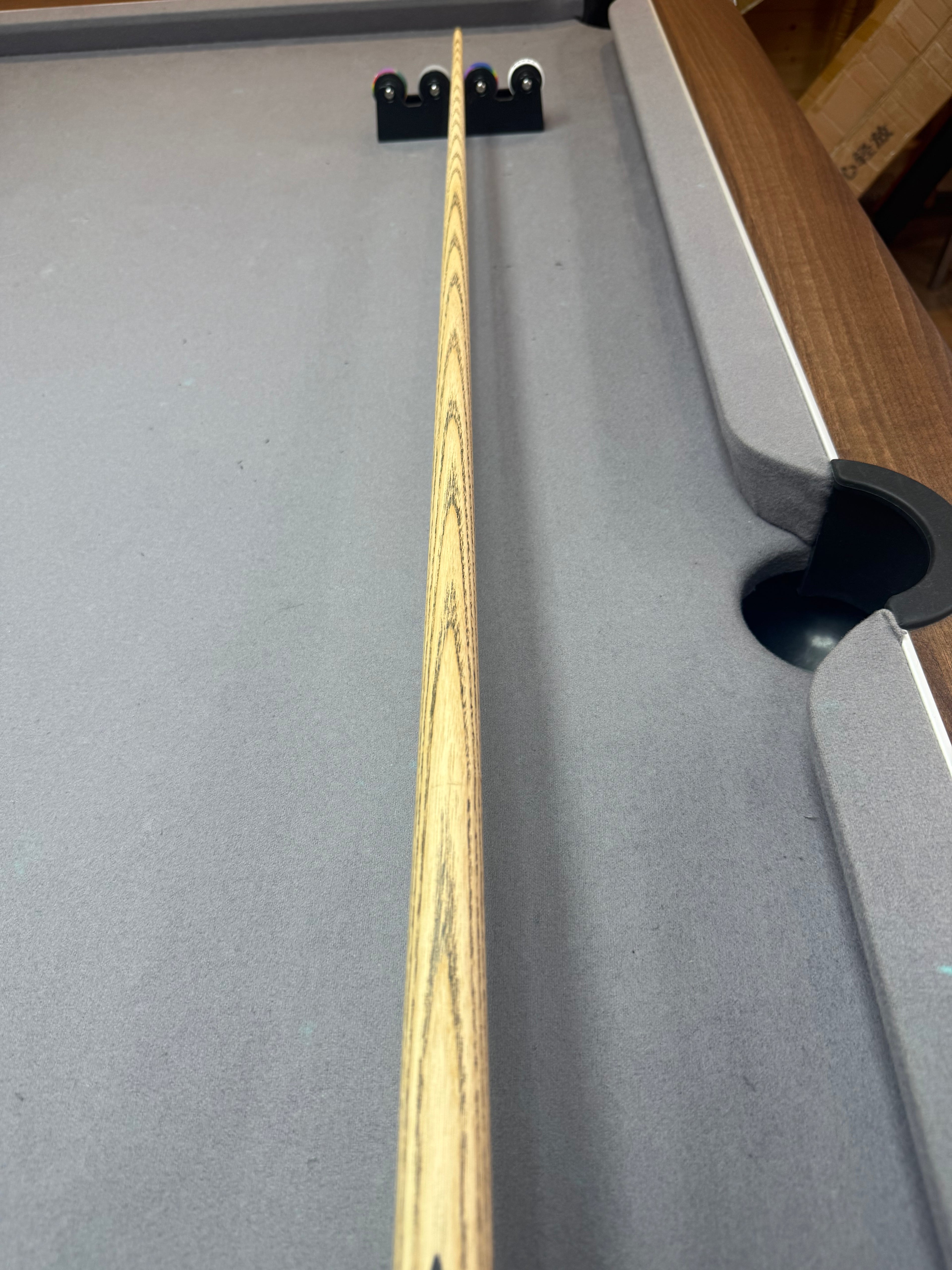 Cdmcues Trad Series. T18.   1 piece cue