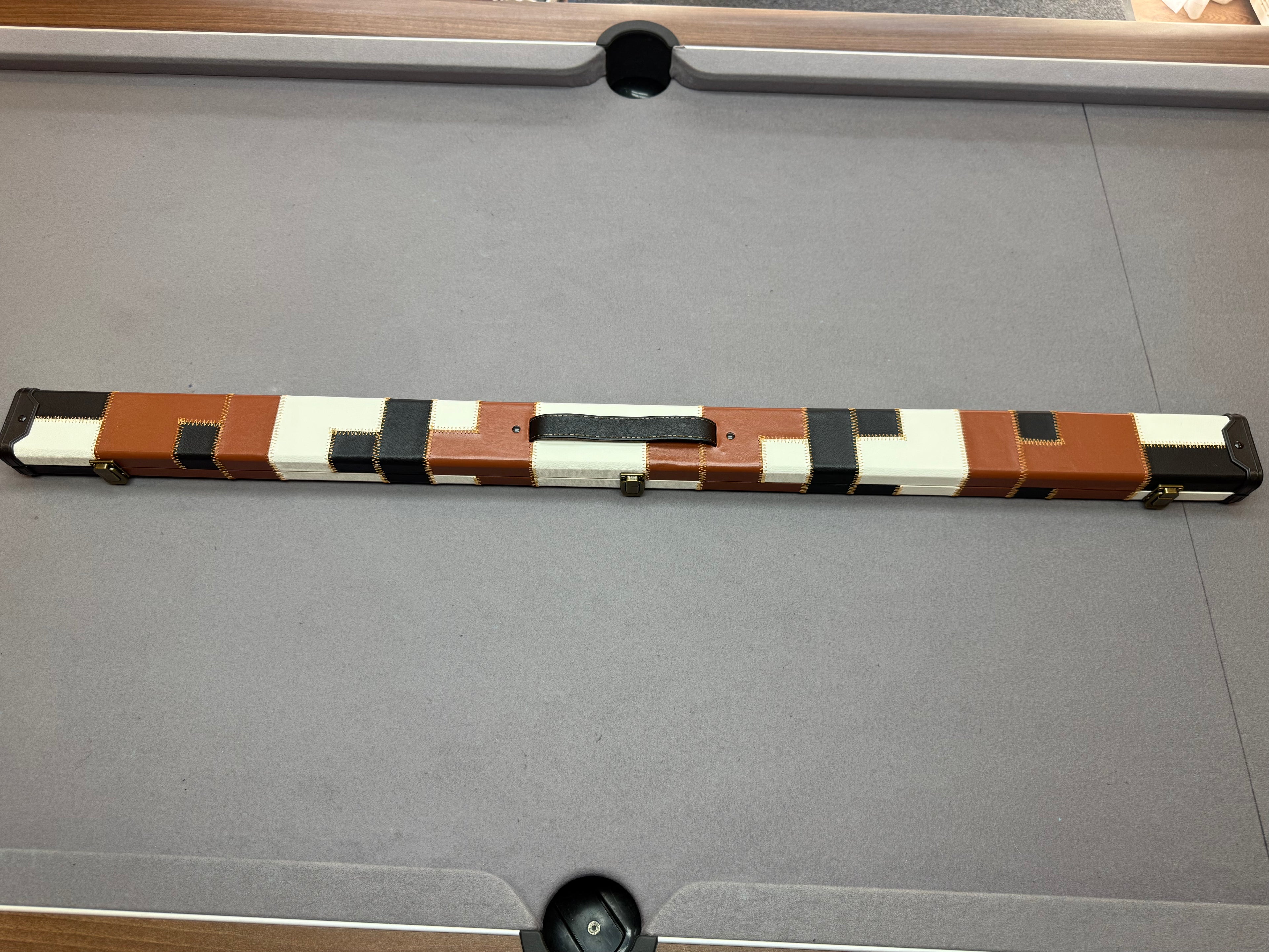3/4 Cue Case  brown / black / white patch