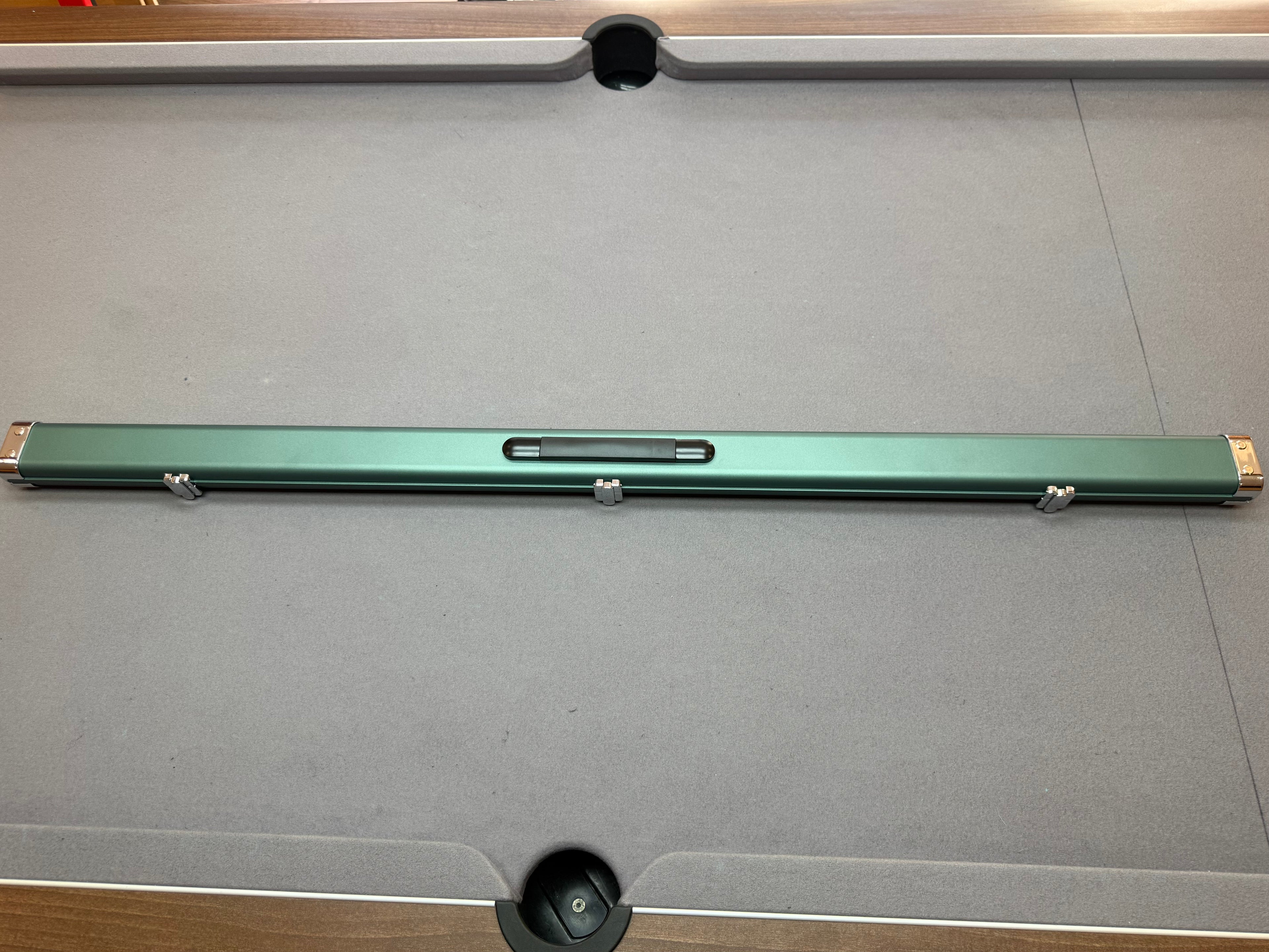 3/4 Cue Case   Green aluminium slim