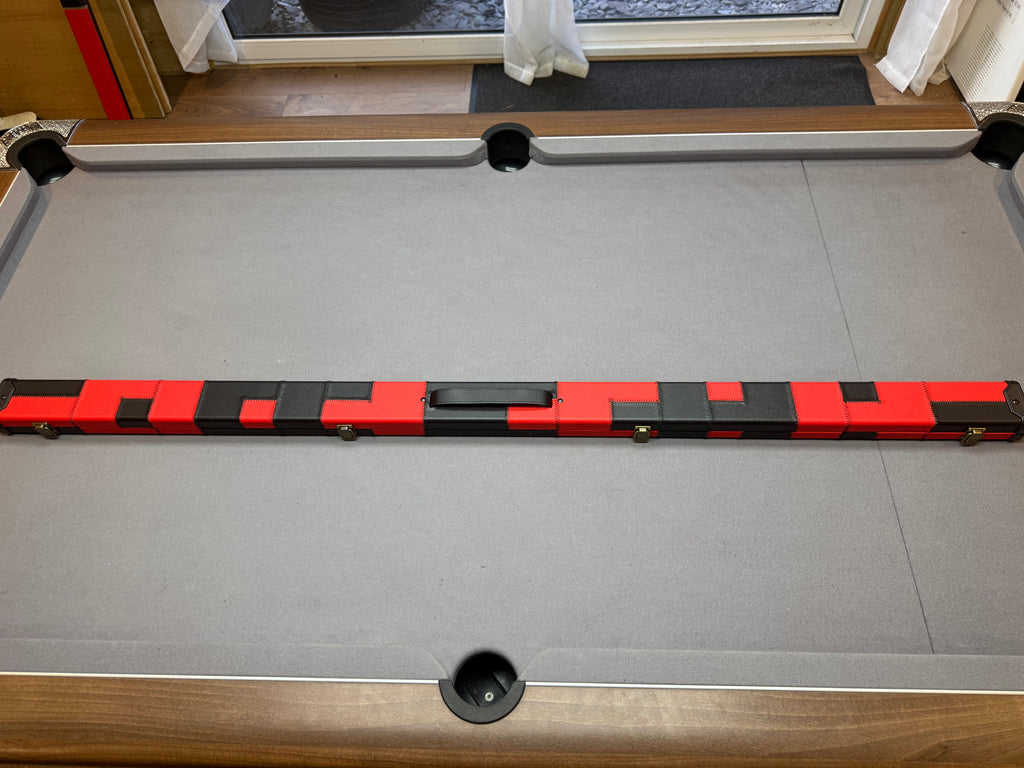 1 Piece Cue Case  red / black patch