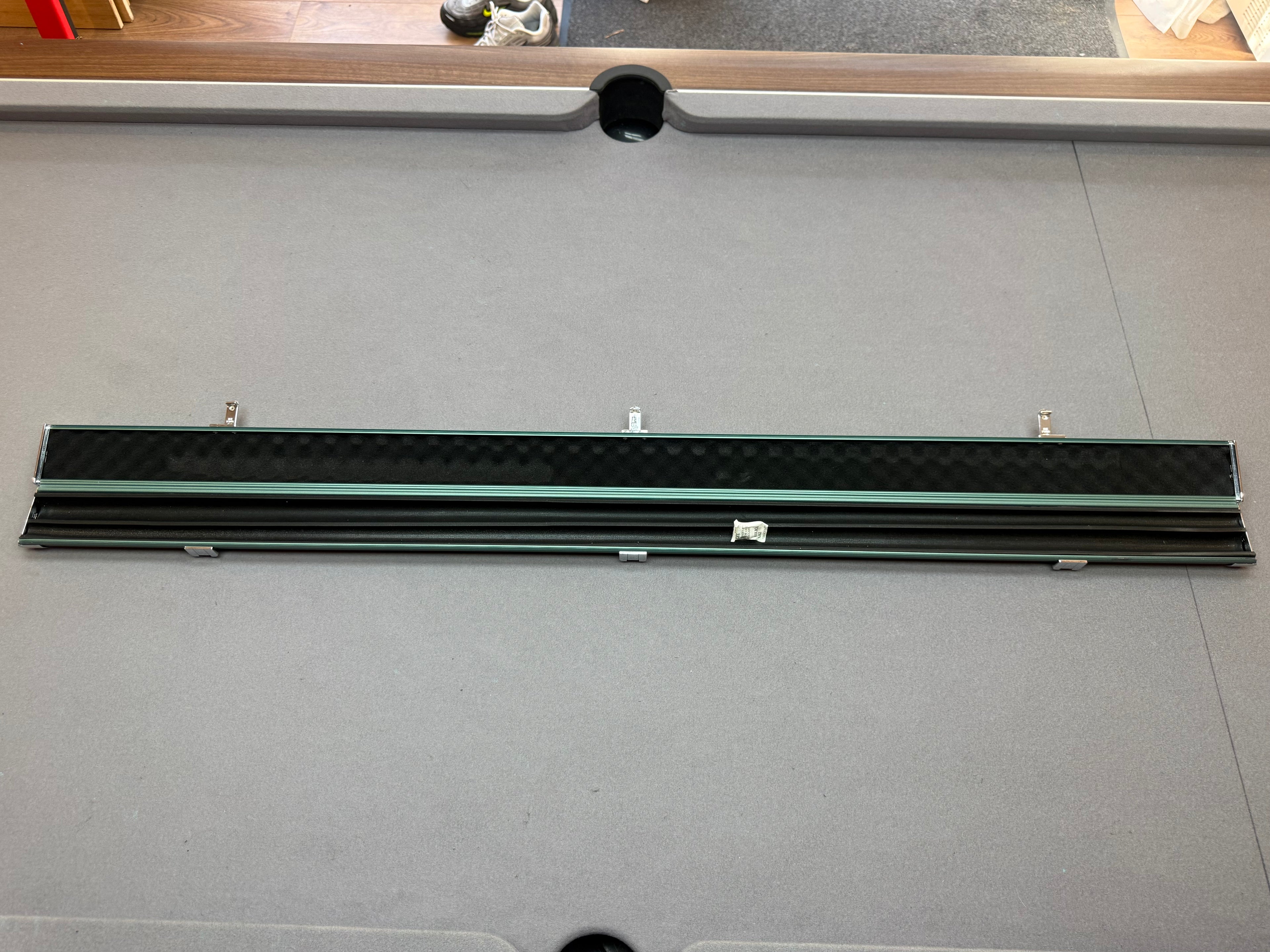 3/4 Cue Case   Green aluminium slim