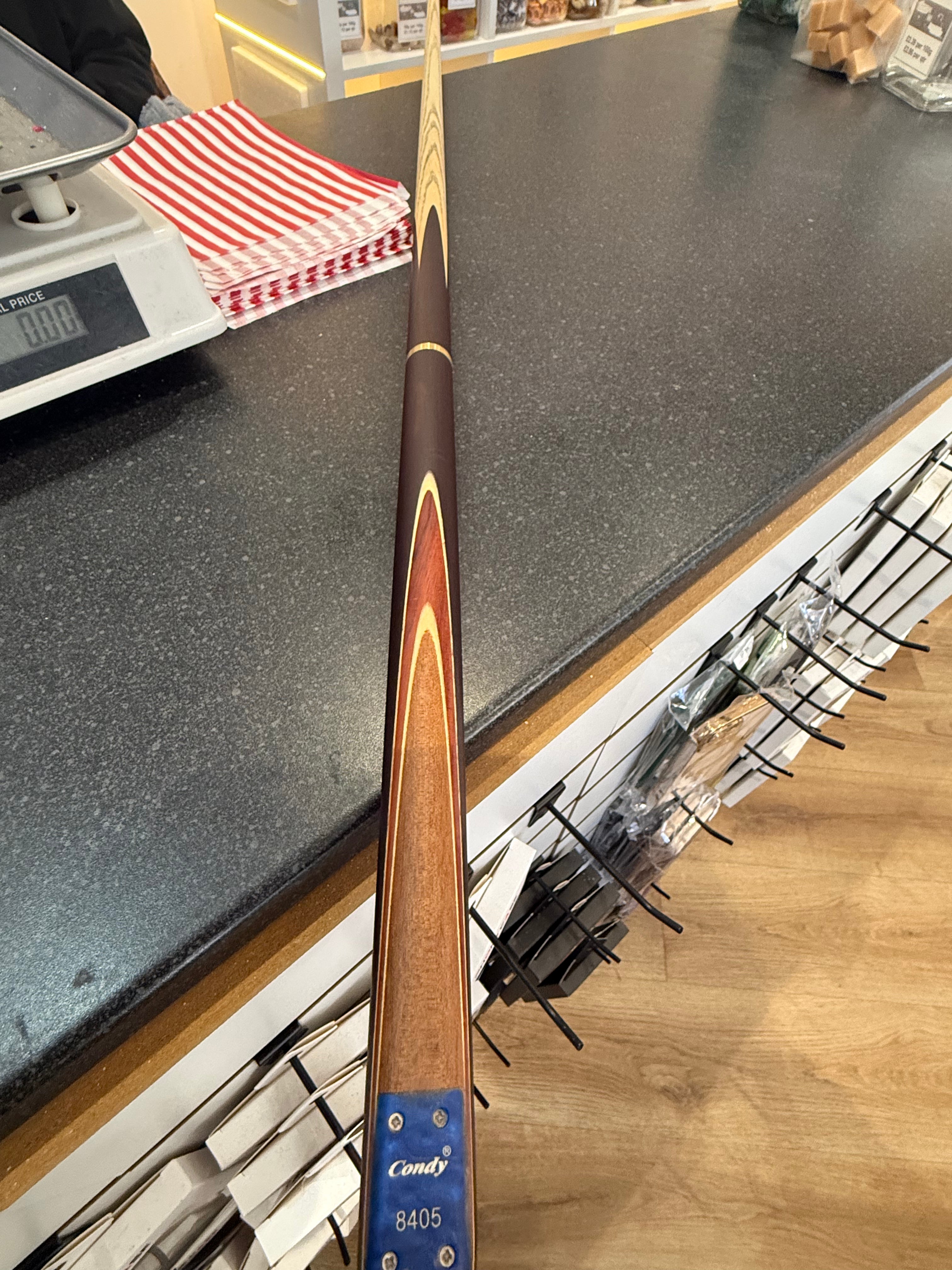 Condy 3/4 brown cue
