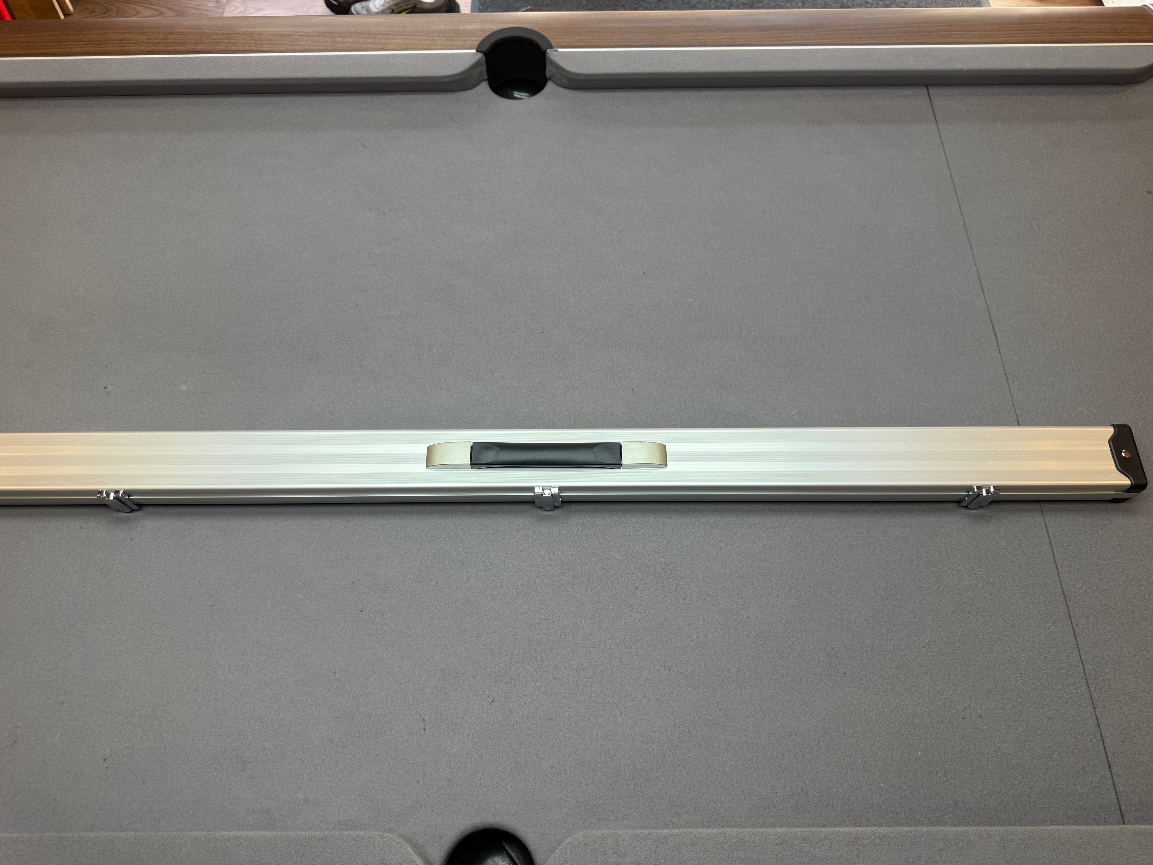 3/4 Cue Case   Silver aluminium
