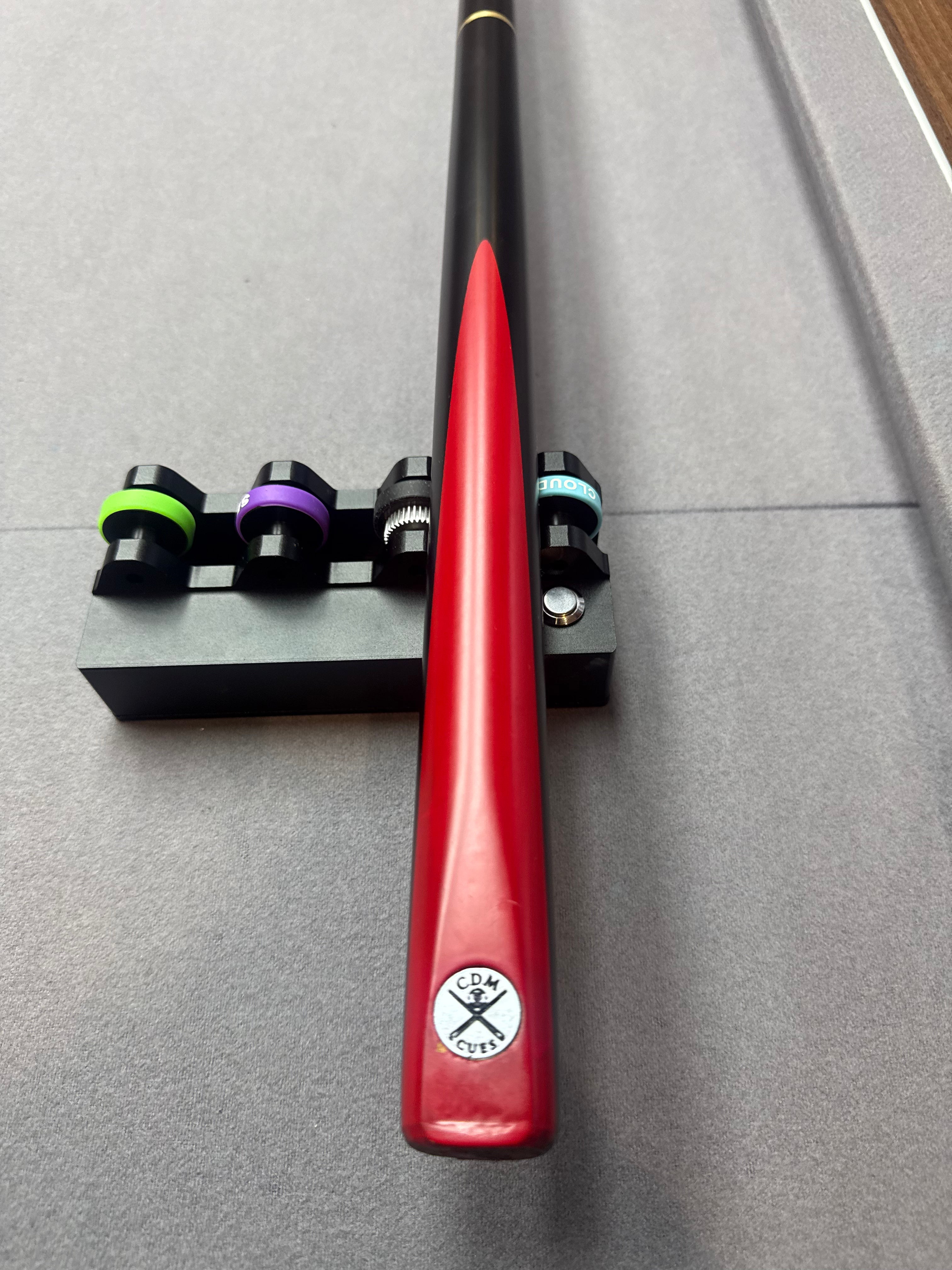 Cdmcues B6 3/4 split Cue.  Red / black