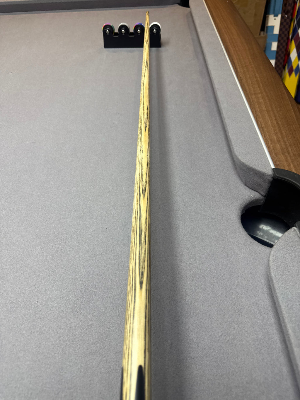 Cdmcues B6 3/4 split Cue.  Red / black