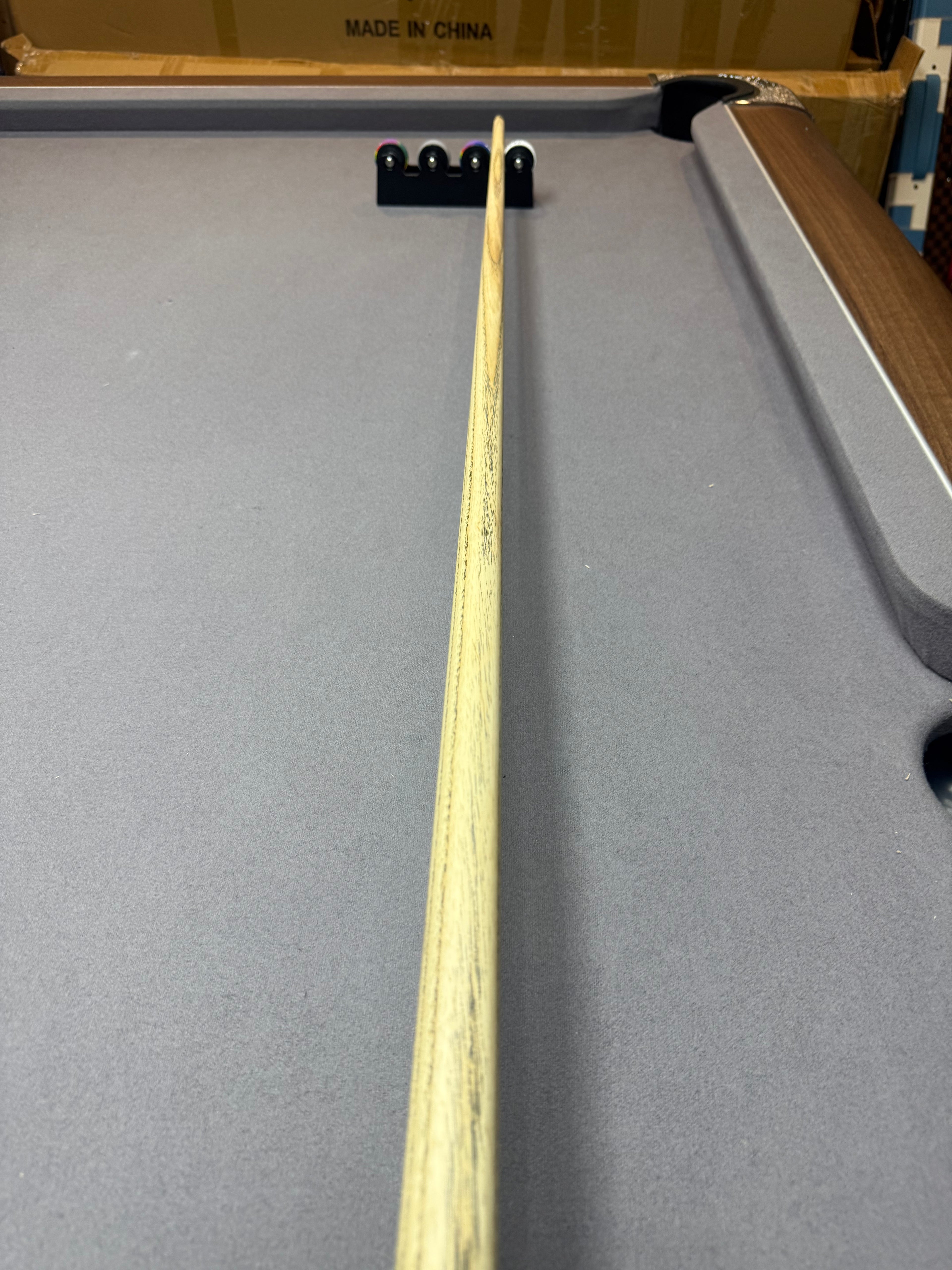 Omin condy    Blue  1 piece cue