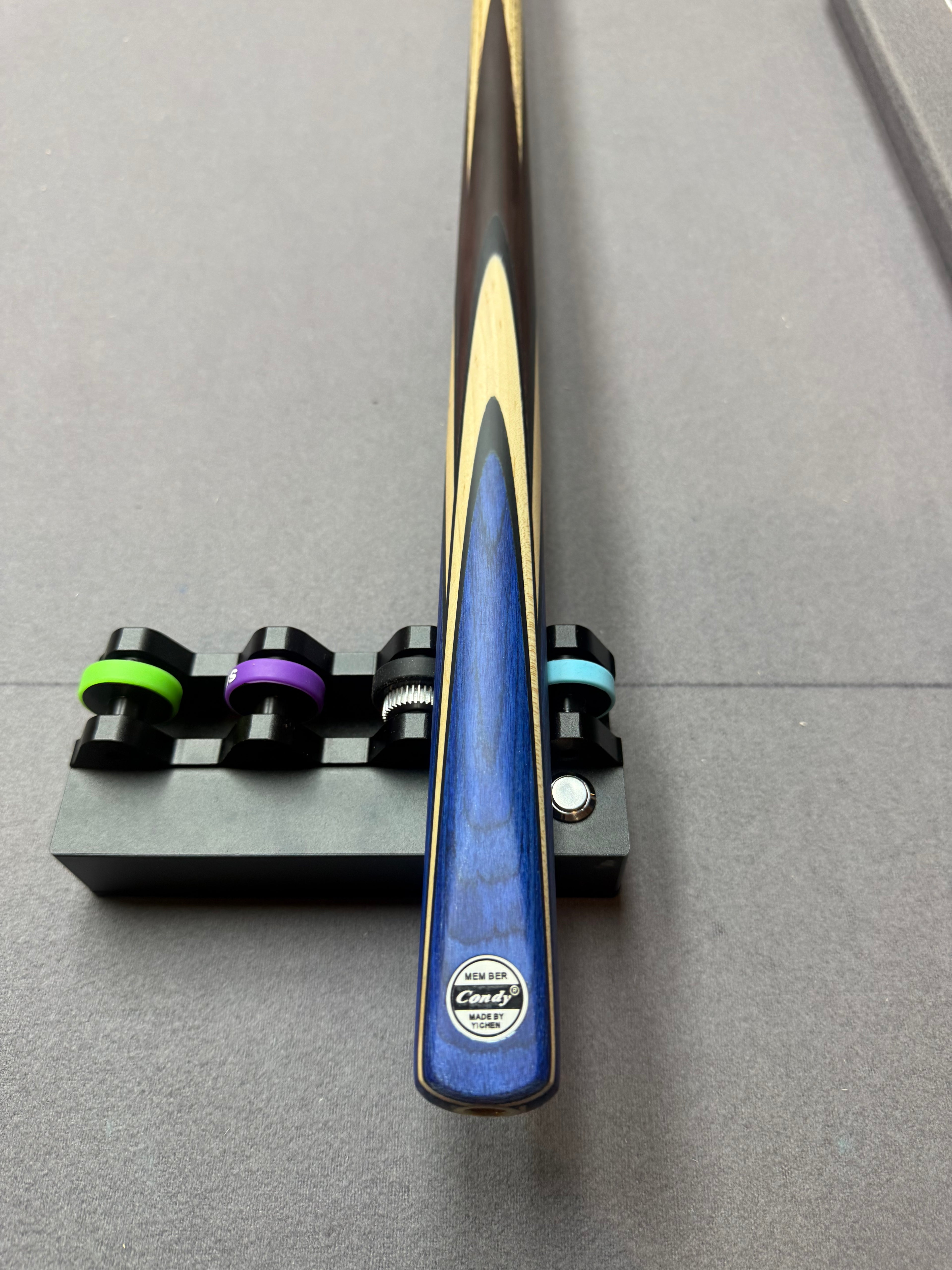 Omin condy member    Blue  1 piece cue