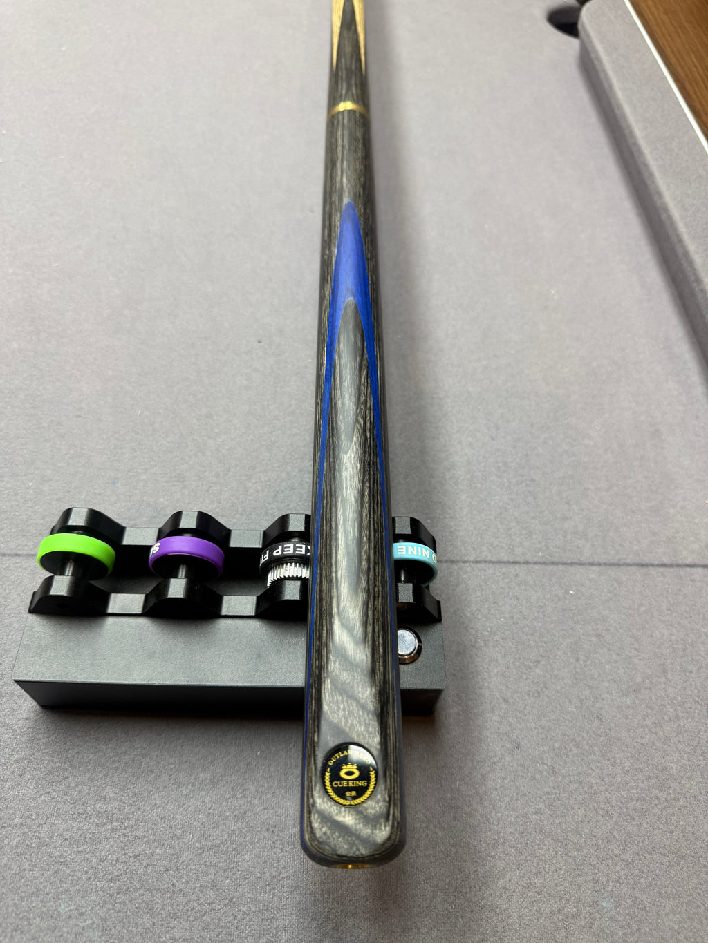 Omin cue king blue    3/4 cue