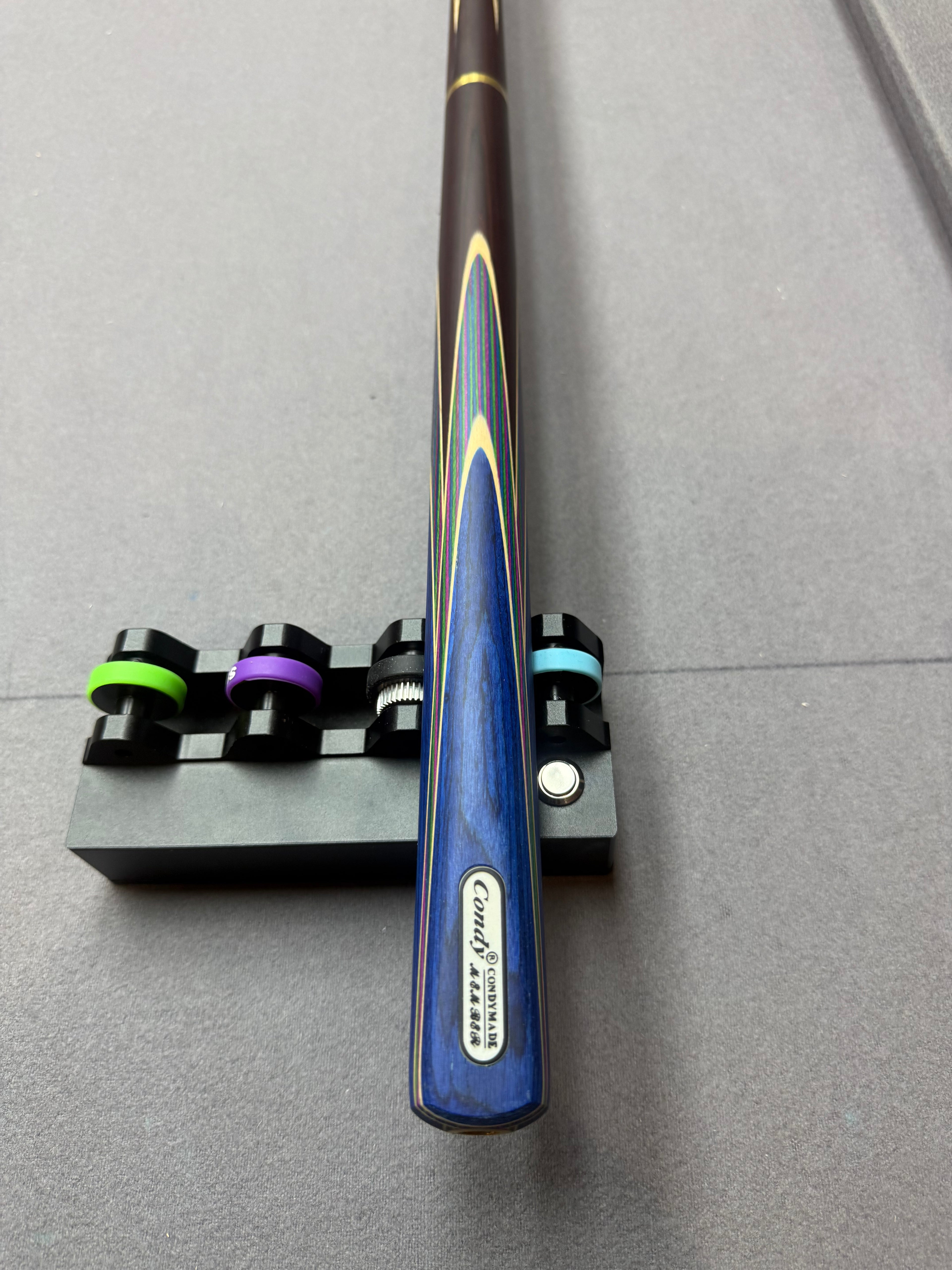 Omin Condy Member   3/4 cue