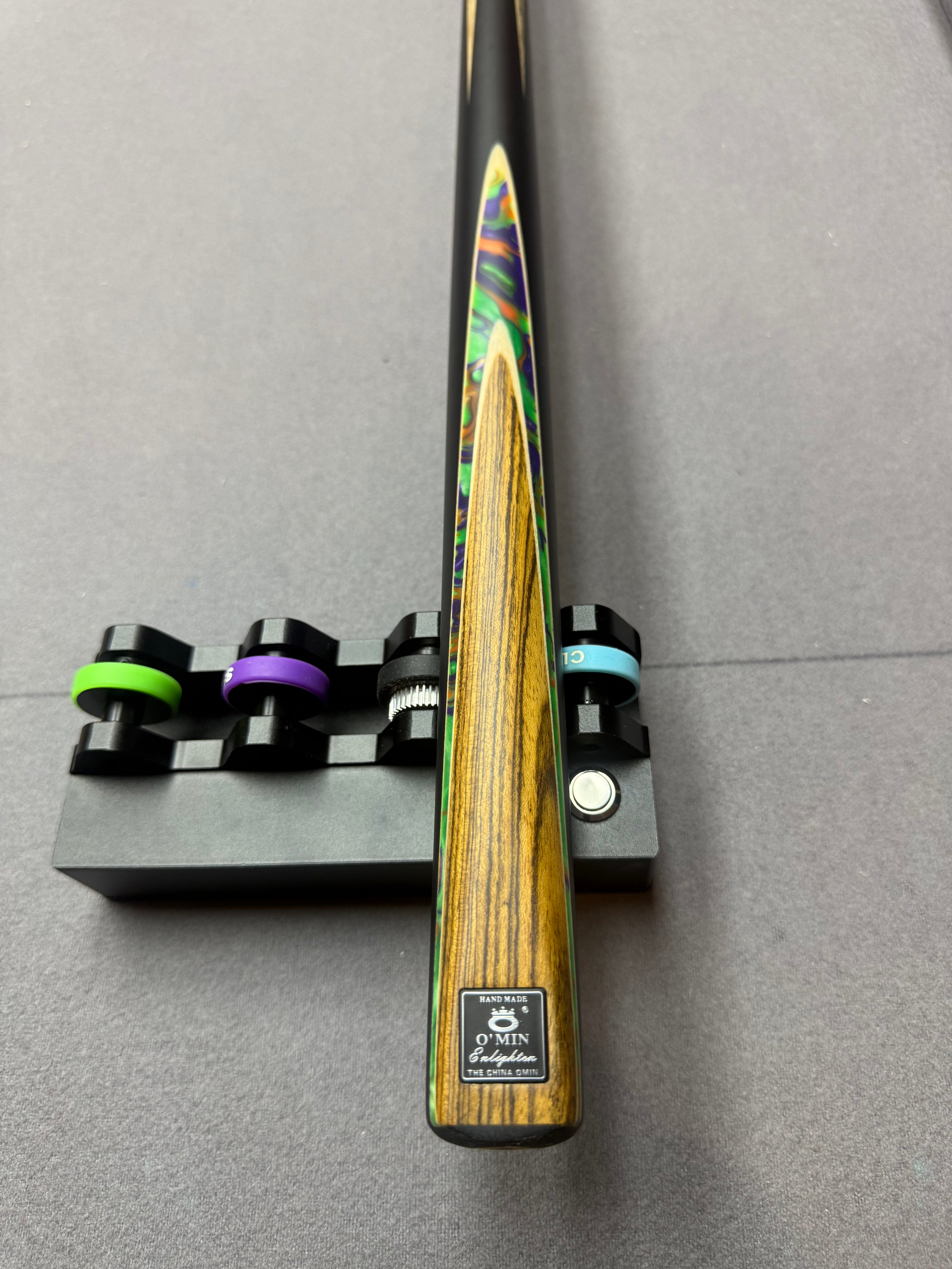 Omin Enlighten 3   1 piece cue