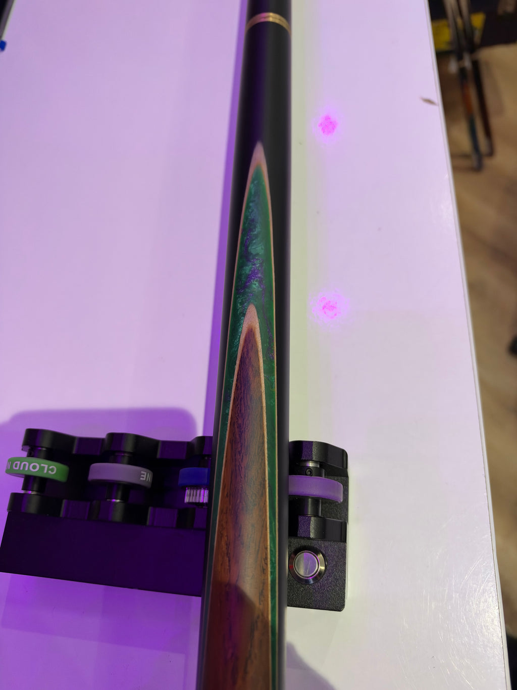 Omin Enlighten Green  3/4 split cue