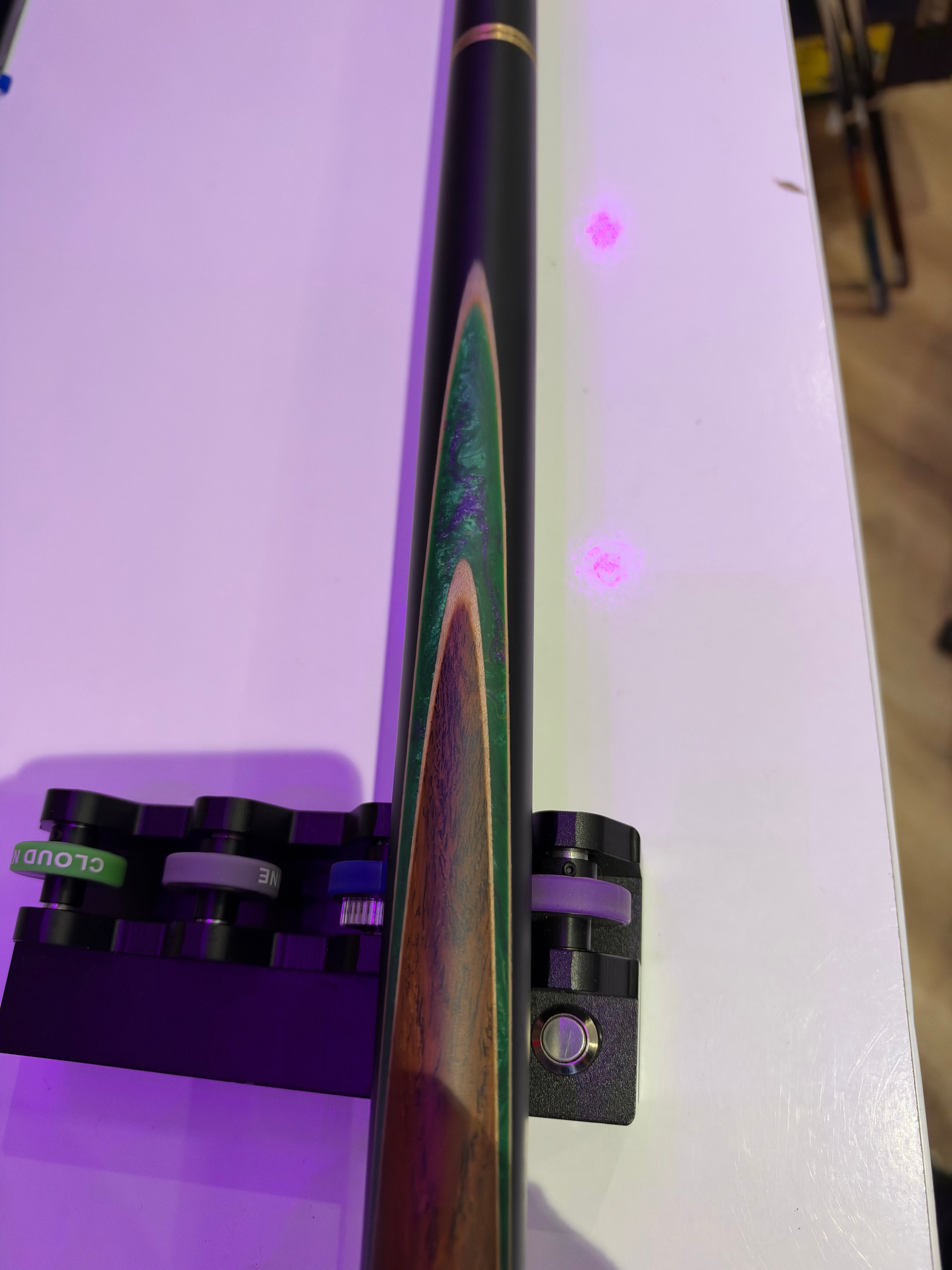 Omin Enlighten Green  3/4 split cue