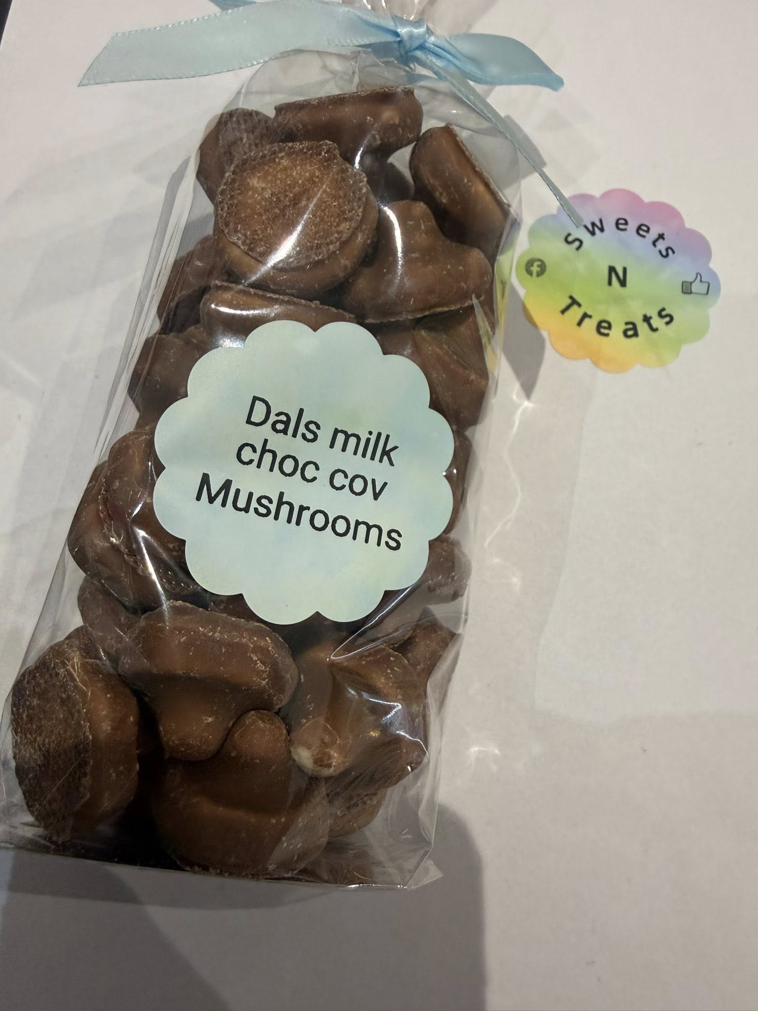 Dals Chocolate covered mushrooms