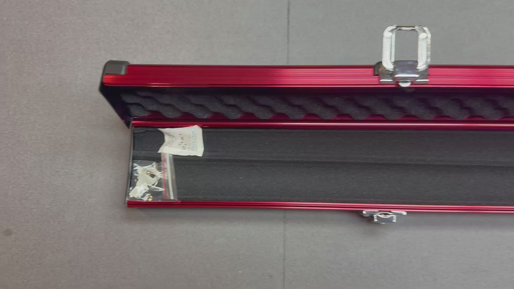 1 Piece locking 2 Cue Case  red aluminium